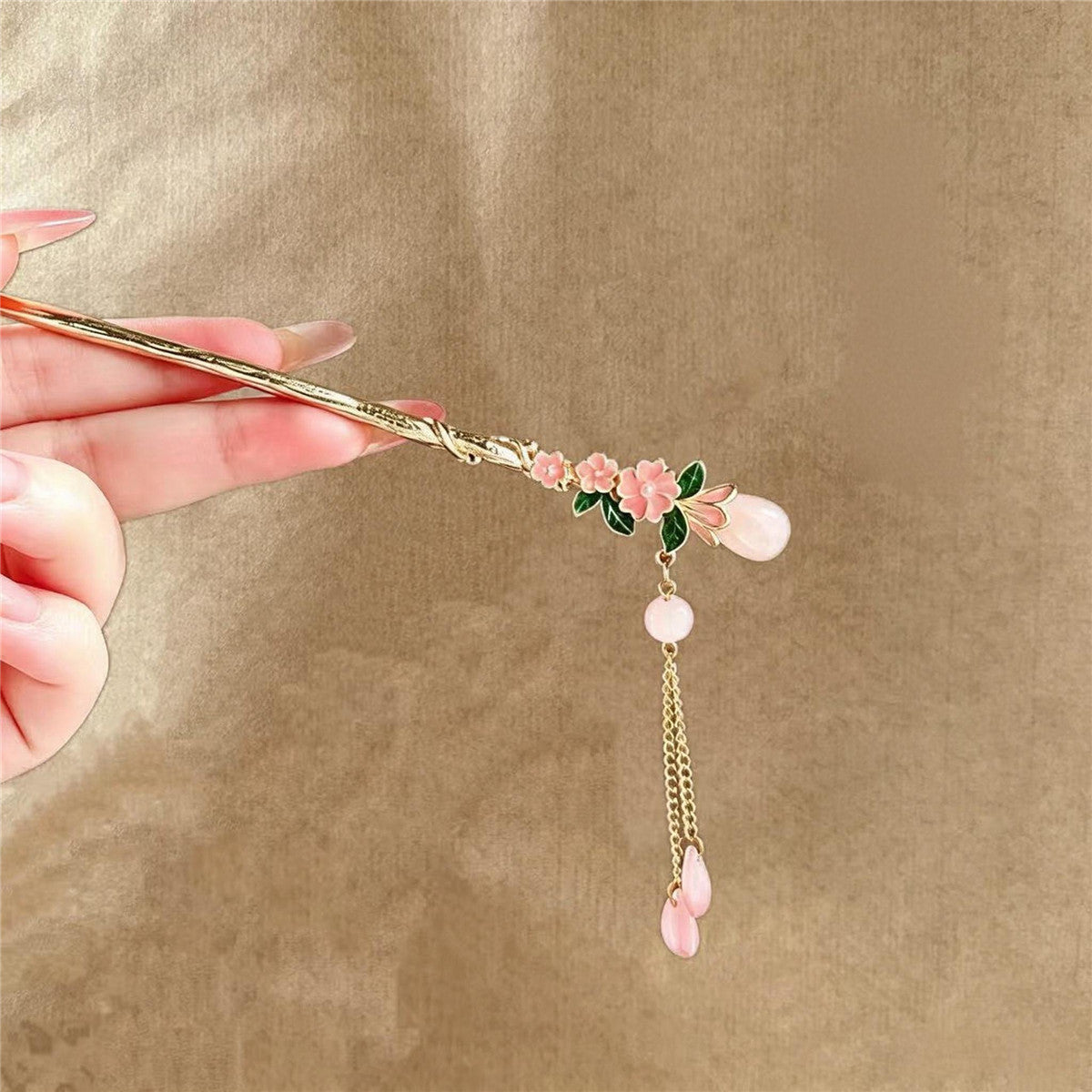 Modern Chinese Pink Flower Hairpin