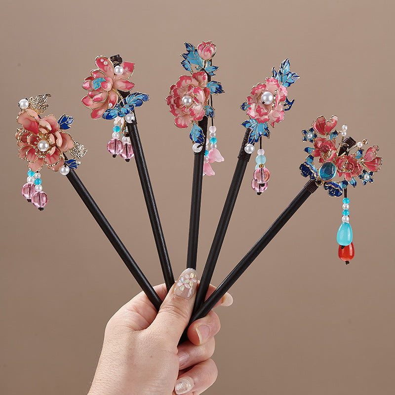 Bâtonnet à cheveux floral chinois avec pompons - Épingle à cheveux en bois