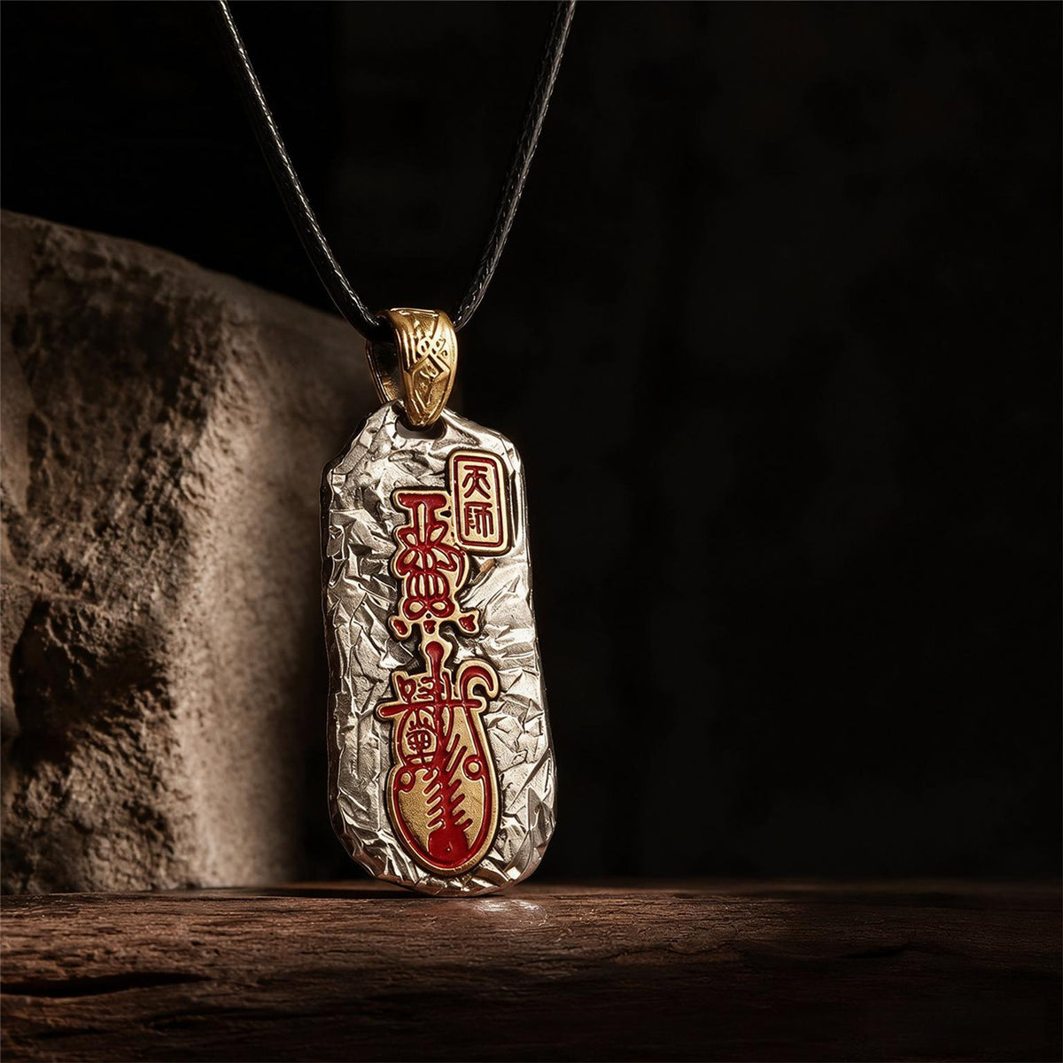 Collar con colgante del Maestro Celestial taoísta Zhang